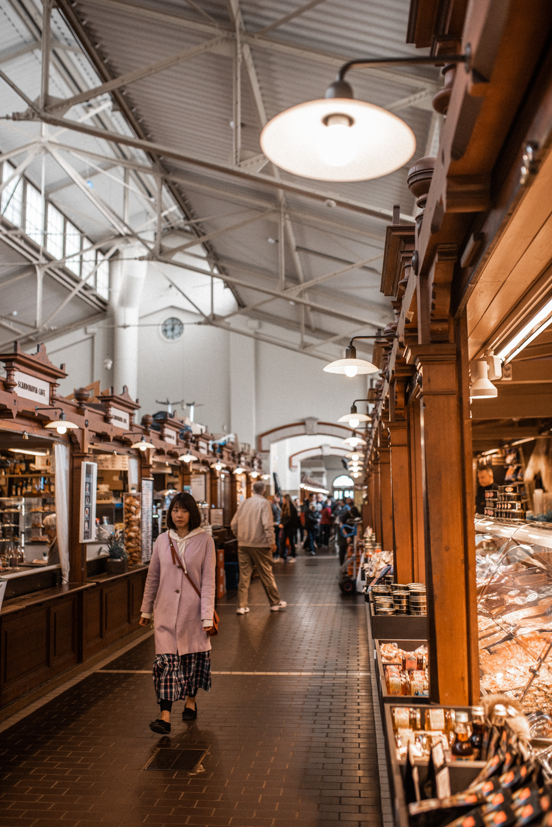 One day in Helsinki - The old Market hall serves reindeer pie and other delicacies 