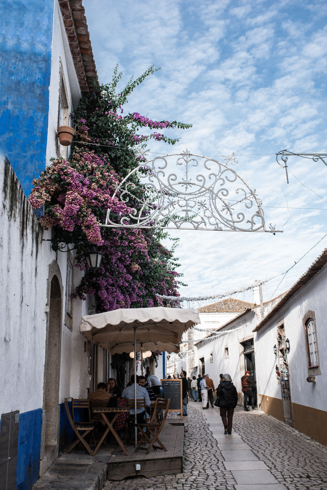 Óbidos Christmas market - Obidos streets with Christmas decorations